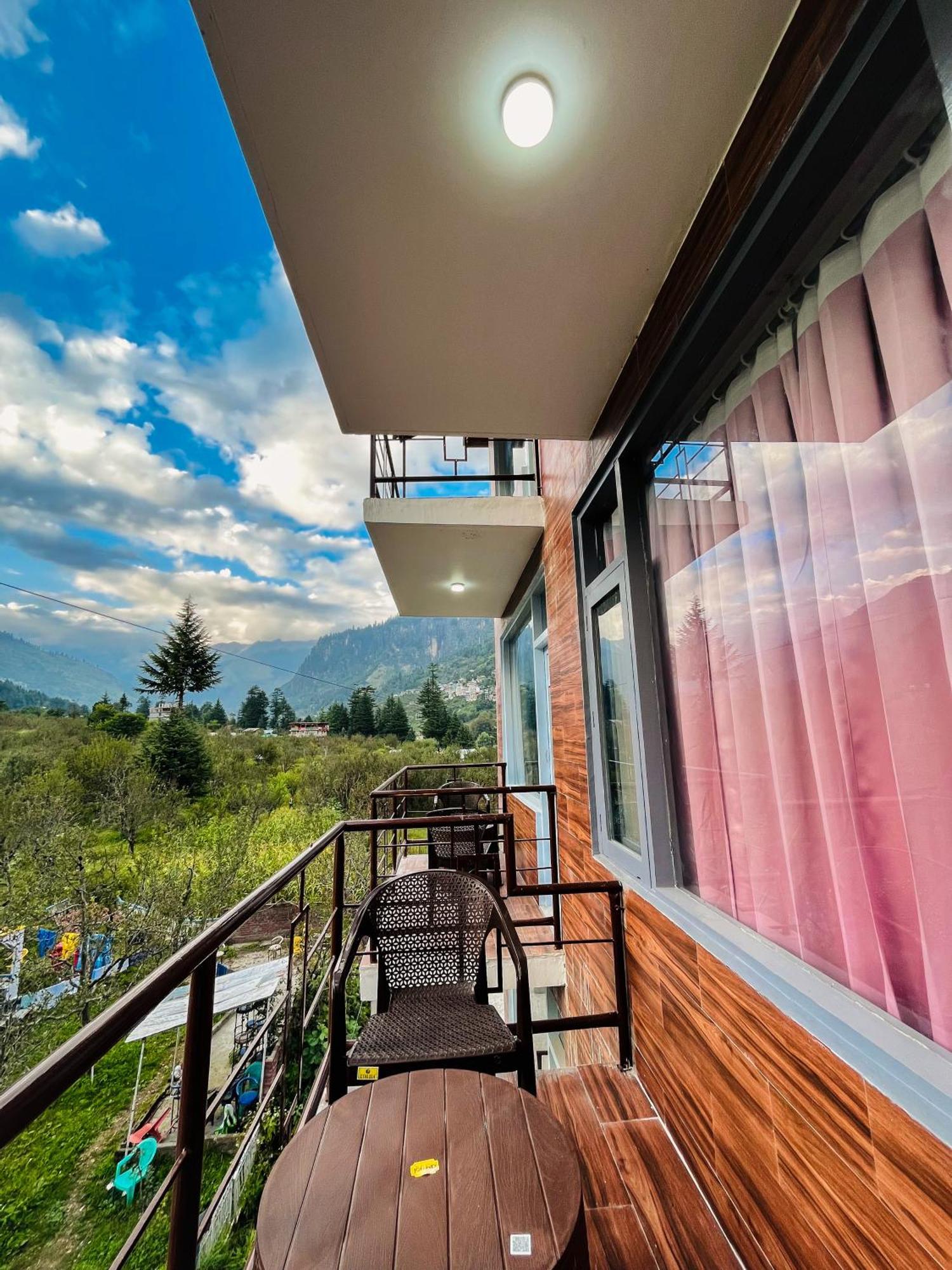 Resort Apple Flower By Manali Mall Road Esterno foto